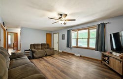 503 SW Maple Lane, Oak Grove, MO 64075
