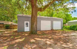 6605 Lee St, Milton, FL 32570