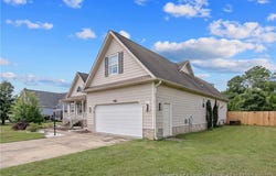 1906 Sunshine Court, Hope Mills, NC 28348