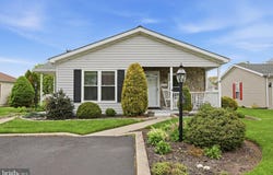 246 THRUSH Circle, NEW HOPE, PA 18938