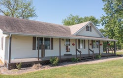 878 County Road 600 N, Sims, IL 62886