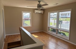 320 SHARON LN, Staunton, VA 24401