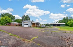 2114 STORE Road, SKIPPACK TWP, PA 19438