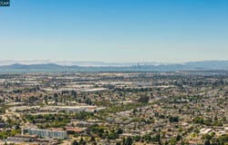 16860 Robey Dr, San Leandro, CA 94578