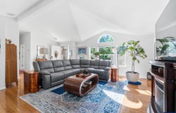607 Glenbrook Cir, Florence, OR 97439