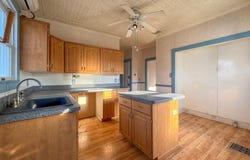 34 Smithfield Rd, Woonsocket, RI 02895