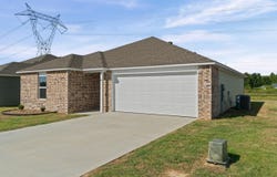 63 Farmhouse Loop, Beebe, AR 72012