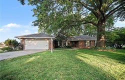 420 Glendale Road, Liberty, MO 64068