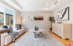 6020 Seabluff Dr, Playa Vista, CA 90094