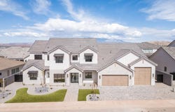483 E Sidbury Rd, Washington, UT 84780