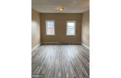 22 ORANGE Street, READING, PA 19602