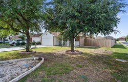 500 Mitchell Dr, Hutto, TX 78634
