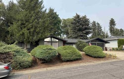 320 SE Nebraska, Pullman, WA 99163