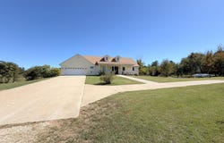 387 Fairoak Lane, Fordland, MO 65652