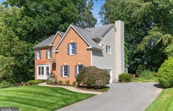 3311 KNOLLS PKWY, IJAMSVILLE, MD 21754