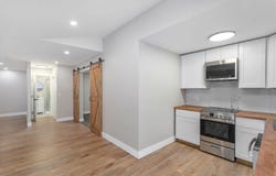 1616 N Hampton Avenue, Springfield, MO 65803