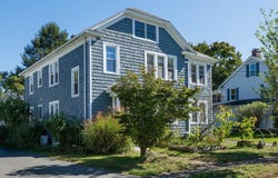 9 Orchard St, Northampton, MA 01060