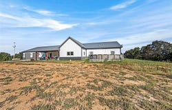 1396 Cub Run Road, Cub Run, KY 42729