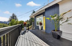 11 Las Palomas, Orinda, CA 94563
