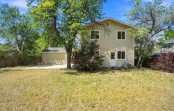 942 Granite Ct, Longmont, CO 80504