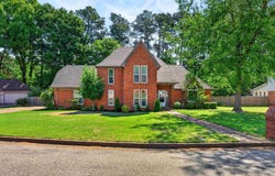 1028 WINLEAF Dr, Collierville, TN 38017