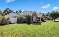101 Banbury Circle, Simpsonville, SC 29681
