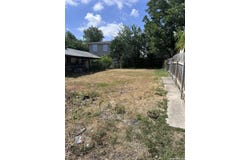 2012 LYONS ST, San Antonio, TX 78207