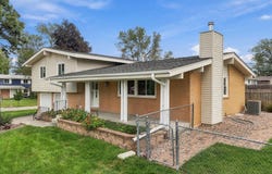 930 E Sanborn Drive, Lincoln, NE 68505