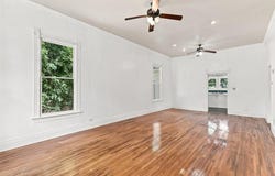 506 E Plaquemine Street, Jennings, LA 70546