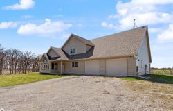 4224 20th Street, Grinnell, IA 50112