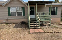 157 Lakeside Dr, Bastrop, TX 78602