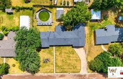 913 Elizabeth St, Gilmer, TX 75644