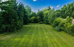 951 E Square Lake, Troy, MI 48085