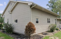 1154 NW 8th Street, Linton, IN 47441