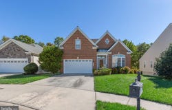 5000 SEWELLS POINTE Way, FREDERICKSBURG, VA 22407