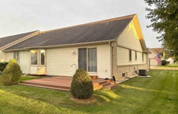 34899 Pheasant Rdg, Richmond, MI 48062