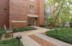 57 E Hattendorf Avenue, Roselle, IL 60172