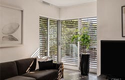 27 Driftwood Street, Marina del Rey, CA 90292