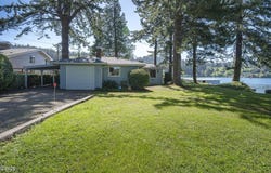 2915 NE Loop Drive, Otis, OR 97368
