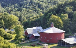 1740 US Route 5 N, Barnet, VT 05819