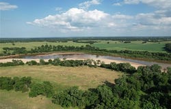5505 S Riverside, Yale, OK 74085