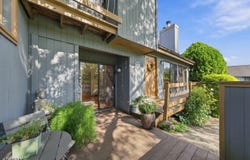 27 Chestnut Ct, Bernards Twp., NJ 07920-3108