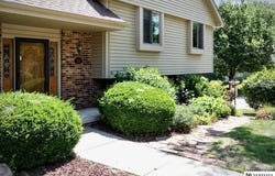 205 N 159 Circle, Omaha, NE 68118