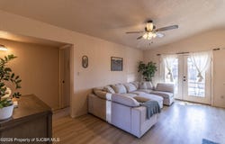 205 MESILLA Drive, Aztec, NM 87410