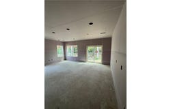 10 College Hill, Warwick, RI 02886
