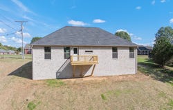 106 Derek Drive, Lexington, TN 38351