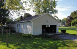 2327 Sunset Lane, Adrian, MI 49221