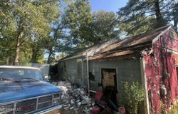 1911 Shady Lane Drive, Jackson, MS 39204