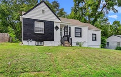 6804 Raytown Road, Kansas City, MO 64133