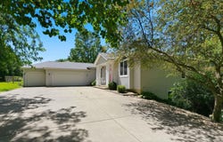 1817 Deer Trail, Warsaw, IN 46580-2104
